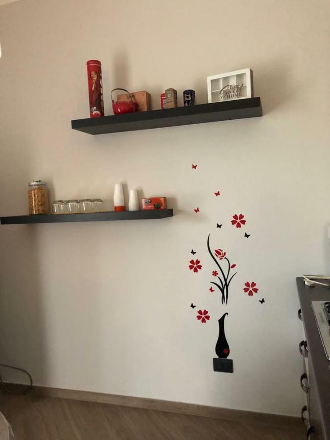 b&b Tre Passi Dalla Torre Montesarchio Esterno foto