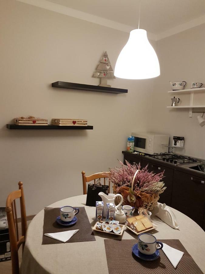 b&b Tre Passi Dalla Torre Montesarchio Esterno foto